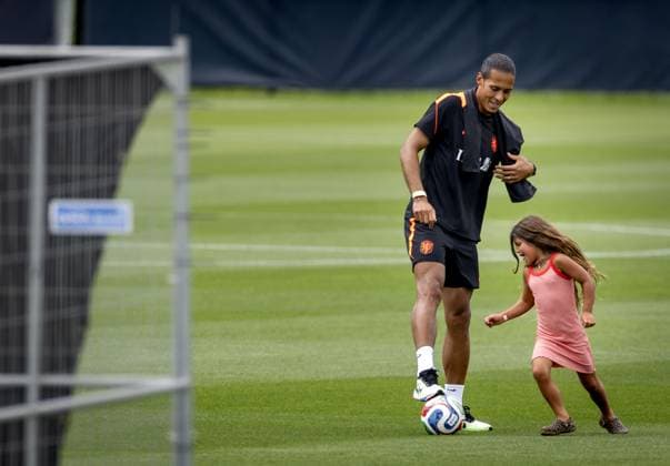 KANSAS CITY - Virgil van Dijk of the Netherlands during a training session of the Dutch national team, Nationalteam at the KC Current Training Facility, on June 26, 2026, in Kansas City. The Dutch team is preparing for the match against Morocco during the FIFA World Cup, WM, Weltmeisterschaft, Fussball KOEN VAN WEEL ANP xVIxANPxSportx xxANPxIVx 562078009 originalFilename: 562078009.jpg