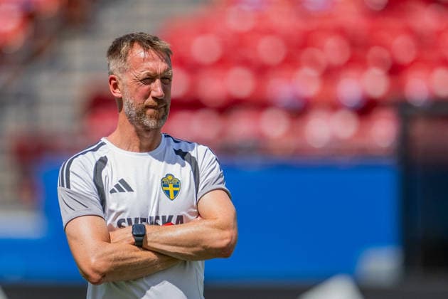260626 Head coach Graham Potter of the Swedish national football team at a training session during day 16 of the FIFA World Cup, WM, Weltmeisterschaft, Fussball 2026 on June 26, 2026 in Dallas. Photo: Petter Arvidson BILDBYRAN kod PA PA1260 fotboll football soccer fotball vm fotbolls-vm fotball-vm fotbolls-vm 2026 fifa world cup 2026 träning practice training sverige sweden sverige a day 16 bbeng *** 260626 Head coach Graham Potter of the Swedish national soccer team at a training session on day 16 of the 2026 FIFA World Cup on June 26, 2026 in Dallas. Photo by Petter Arvidson, BILDBYRAN. Code: PA PA1260. soccer, football, soccer World Cup, 2026 FIFA World Cup, training, Sweden, Sweden national team, Day 16 bbeng  Copyright: PETTERxARVIDSON BB260626PA031