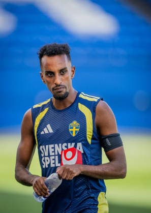 260626 Taha Ali of the Swedish national football team at a training session during day 16 of the FIFA World Cup, WM, Weltmeisterschaft, Fussball 2026 on June 26, 2026 in Dallas. Photo: Petter Arvidson BILDBYRAN kod PA PA1260 fotboll football soccer fotball vm fotbolls-vm fotball-vm fotbolls-vm 2026 fifa world cup 2026 träning practice training sverige sweden sverige a day 16 bbeng *** 260626 Taha Ali of the Swedish national soccer team at a training session on day 16 of the 2026 FIFA World Cup on June 26, 2026 in Dallas. Photo by Petter Arvidson, BILDBYRAN. Code: PA PA1260. soccer, football, soccer World Cup, 2026 FIFA World Cup, training, Sweden, Sweden A, day 16 bbeng  Copyright: PETTERxARVIDSON BB260626PA035