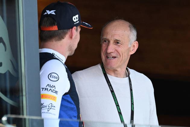 26.06.2026, xsvx, Motorsport FIA Formel 1, Grand Prix von Österreich v.l. Max Verstappen (Oracle Red Bull Racing) Startnummer 3 und Franz Tost (FIA REGULATIONS PROHIBIT ANY USE OF PHOTOGRAPHS as IMAGE SEQUENCES and or QUASI-VIDEO) Zeltweg-Spielberg *** June 26, 2026, xsvx, Motorsport FIA Formula 1, Austrian Grand Prix featuring Max Verstappen of Oracle Red Bull Racing, car number 3, and Franz Tost. FIA regulations prohibit any use of photographs as image sequences and or quasi-video. Zeltweg, Spielberg