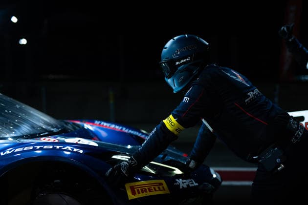 Sport Bilder des Tages AUTO - GT WORLD CHALLENGE EUROPE ENDURANCE CUP - 24 HOURS OF SPA 2026 mechanic, Johor Motorsports Racing JMR, Corvette Z06 GT3 R, PRO-AM, action,during the CrowdStrike 24 Hours of Spa 2026, 3rd round of the GT World Challenge Europe Endurance Cup 2026, from June 25 to 28, 2026 on the Circuit de Spa-Francorchamps, in Stavelot, Belgium - StavelotBelgium  Copyright: xMariusxHeckerx