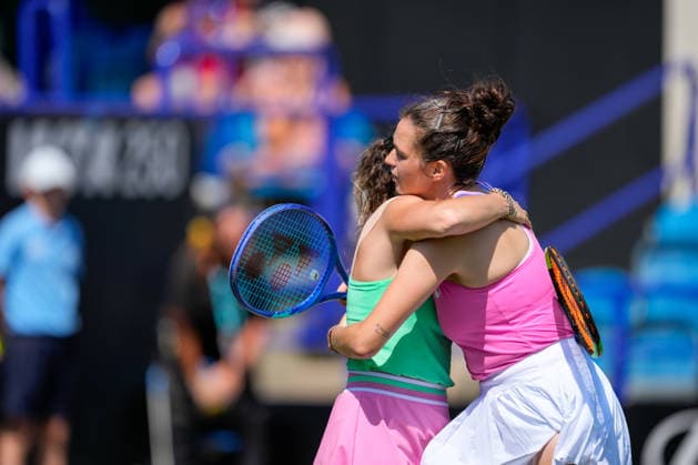 Lexus Eastbourne Open - Day Five Jesika Maleckova (CZE) and Miriam Skoch (CZE) compete in their semifinal doubles match against Isabelle Haverlag (NED) and Maia Lumsden (GBR) at the 2026 Lexus Eastbourne Open Women s tennis tournament at the Devonshire Park Lawn Tennis Club in Eastbourne, England, on June 26, 2026. Eastbourne United Kingdom  Copyright: xOwenxHammondx originalFilename:hammond-2026lexu260626_npUUp.jpg