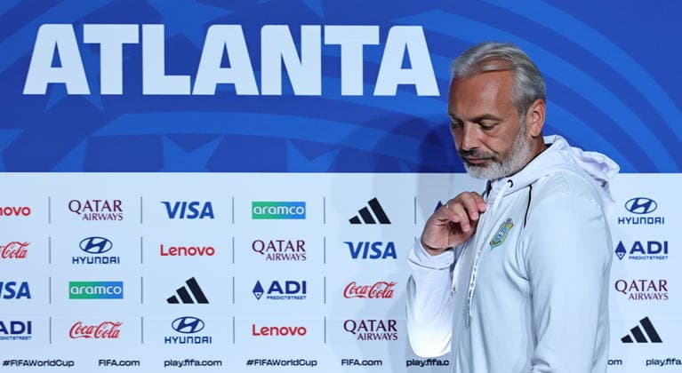 FIFA World Cup, WM, Weltmeisterschaft, Fussball 2026 - DR Congo press conference, PK, Pressekonferenz The Democratic Republic of the Congo™s national soccer team head coach Sebastien Desabre attends a press conference in Atlanta, Georgia, USA, 26 June 2026. DR Congo will face Uzbekistan on 27 June in a FIFA World Cup 2026 group K match. ATLANTA United States  Copyright: xRONALDxWITTEKx