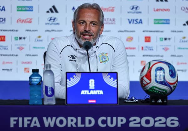FIFA World Cup, WM, Weltmeisterschaft, Fussball 2026 - DR Congo press conference, PK, Pressekonferenz The Democratic Republic of the Congo™s national soccer team head coach Sebastien Desabre attends a press conference in Atlanta, Georgia, USA, 26 June 2026. DR Congo will face Uzbekistan on 27 June in a FIFA World Cup 2026 group K match. ATLANTA United States  Copyright: xRONALDxWITTEKx