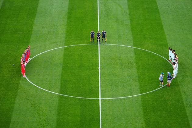 Silence for the victims of the earthquake in Venezuela Norway v France, 2026 FIFA World Cup, WM, Weltmeisterschaft, Fussball Group I, Football, Boston Stadium, Foxborough, Massachusetts, USA - 26 Jun 2026Foxborough Boston Stadium Massachusetts (MA) United States of America EDITORIAL USE ONLY No use with unauthorised audio, video, data, fixture lists, club league logos or live services. Online in-match use limited to 120 images, no video emulation. No use in betting, games or single club league player publications.  Copyright: xJavierxGarcia Shutterstockx 16964347ac