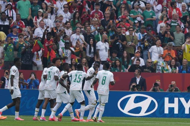 Senegal v Iraq - FIFA World Cup, WM, Weltmeisterschaft, Fussball 2026 - Group I TORONTO, CANADA - JUNE 26: Abdoulaye Seck (4) of Senegal celebrates with teammates after scoring a goal during the 2026 FIFA World Cup First Stage Group I match between Senegal and Iraq at Toronto Stadium (BMO Field) in Toronto, Ontario, Canada on June 26, 2026. Mert Alper Dervis Anadolu Ontario Canada. Editorial use only. Please get in touch for any other usage.  Copyright: x2026xAnadoluxMertxAlperxDervisx