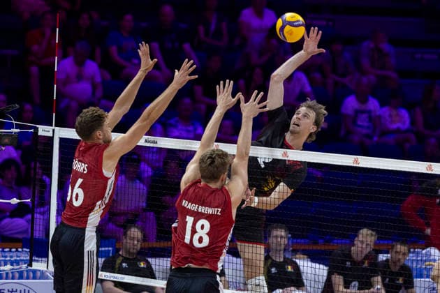 VNL Belgium - Germany 26.06.2026 volleyball, Gliwice , Arena Pre Zero , Mens Volleyball Nations League 2026 FIVB VNL (siatkowka, Liga Narodow, Belgia - Niemcy ), game , match Belgium - Germany image shows:Erik Rohrs (L) Florian Krage-brewitz (C) Ferre Reggers (R) photo Katarzyna Plewczynska Fotostyk Copyright: xKatarzynaxPlewczynskax 20260626KAPL3294