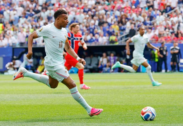 Kylian Mbappe of France controls the ball against Norway in the first half of a FIFA World Cup, WM, Weltmeisterschaft, Fussball match at Boston Stadium in Boston on Friday, June 26, 2026.  BOS20260626813 CJxGUNTHER