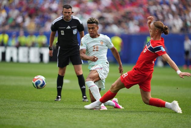 Desire Doue (France) controls the ball during Norway and France, Group I FIFA World Cup, WM, Weltmeisterschaft, Fussball 2026, Boston Stadium, Boston, USA on June 26, 2026. Thor Wegner DeFodi Images. (Photo by DeFodi Images) - *** Desire Doue of France controls the ball during the Norway vs. France match in Group I of the 2026 FIFA World Cup at Boston Stadium in Boston, USA, on June 26, 2026. Photo by DeFodi Images (Thor Wegner)