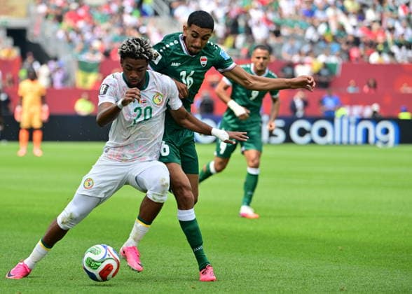 RECORD DATE NOT STATED FIFA World Cup, WM, Weltmeisterschaft, Fussball 2026 - Group I - Senegal vs Iraq Ibrahim Mbaye of Senegal (L) and Amir Al Ammari of Iraq in action during the FIFA World Cup 2026 group stage match Senegal against Iraq, in Toronto, Canada, 26 June 2026. TORONTO United States  Copyright: xEDUARDOxLIMAx