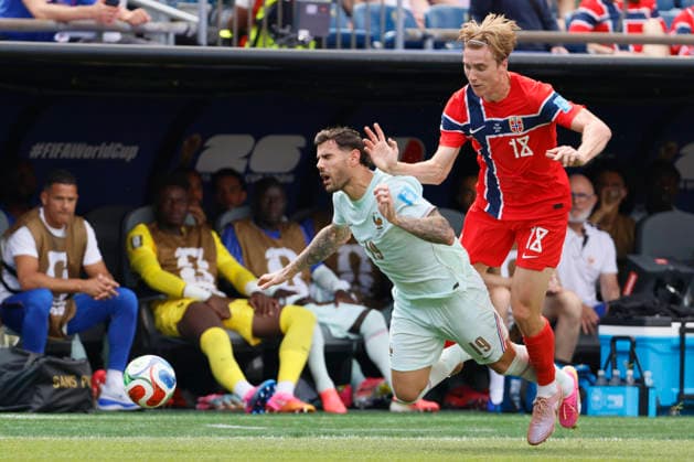 Norway v France: Group I - FIFA World Cup, WM, Weltmeisterschaft, Fussball 2026 Theo Hernandez of France and Kristian Thorstvedt of Norway challenge during the FIFA World Cup 2026 Group I match between Norway and France at Boston Stadium on June 26, 2026 in Foxborough, United States. Foxborough Boston Stadium MA United States Copyright: xAllstarxPicturexLibraryxLtdx