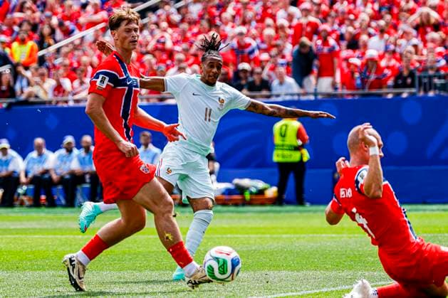 Michael Olise of France shoots at goal , Group I - FIFA World Cup, WM, Weltmeisterschaft, Fussball 2026, Norway v France, Boston Stadium, June 26, 2026, Boston, United States.