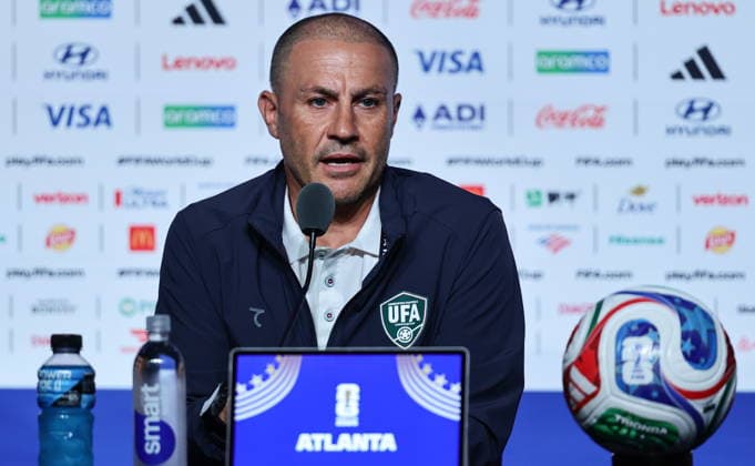 FIFA World Cup, WM, Weltmeisterschaft, Fussball 2026 - Uzbekistan press conference, PK, Pressekonferenz Uzbekistan™s national soccer team head attends a press conference in Atlanta, Georgia, USA, 26 June 2026. DR Congo will face Uzbekistan on 27 June in a FIFA World Cup 2026 group K match. ATLANTA United States  Copyright: xRONALDxWITTEKx