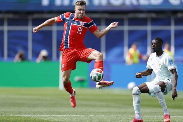 FOXBOROUGH - (LR) Fredrik Andre Bjorkan of Norway, Ousmane Dembele of France during the FIFA World Cup, WM, Weltmeisterschaft, Fussball 2026 Group I match between Norway and France at Boston Stadium on June 26, 2026 in Foxborough, United States. MAURICE VAN STEEN ANP FIFA World Cup 2026 2026 xVIxANPxSportx xMauricexvanxSteenxIVx 562095496 originalFilename: 562095496.jpg
