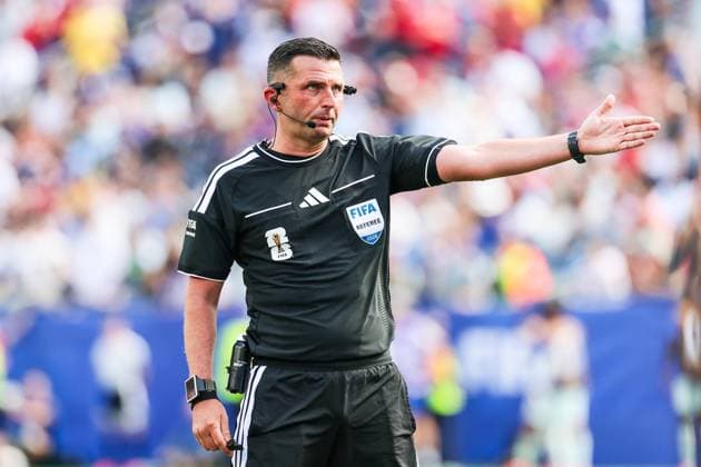 RECORD DATE NOT STATED FIFA World Cup, WM, Weltmeisterschaft, Fussball 2026 - Group I - Norway v France Referee Michael Oliver during the match between Norway and France in the third round of Group I of the 2026 FIFA World Cup group stage at Boston Stadium, in Foxborough, United States, on Friday, June 26, 2026.(Foto: William Volcov Brazil Photo Press IMAGO) Sports Foxborough MA United States of America Copyright: xWILLIAMxVOLCOVx