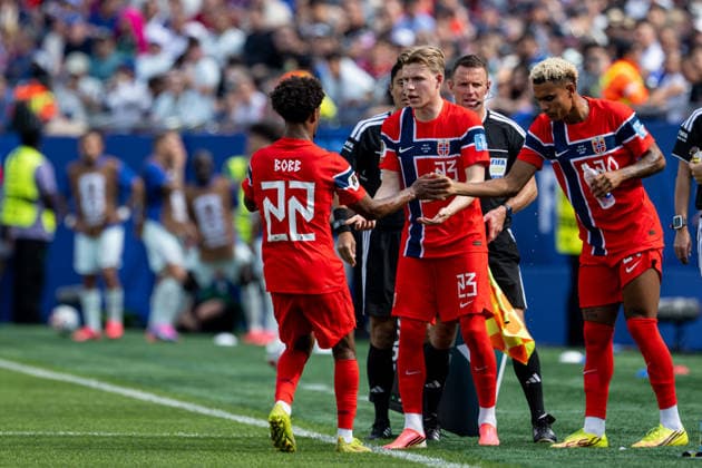260626 Oscar Bobb, Jens Petter Hauge and Antonio Nusa of Norway during the FIFA World Cup, WM, Weltmeisterschaft, Fussball 2026 group stage football match between Norway and France on June 26, 2026 in Foxborough. Photo: Vegard Grott BILDBYRAN kod VG VG0967 bbeng fotboll football soccer fotball vm fotbolls-vm fotball-vm fotbolls-vm 2026 fifa world cup 2026 norge norway frankrike france boston *** June 26, 2026: Oscar Bobb, Jens Petter Hauge, and Antonio Nusa of Norway during the 2026 FIFA World Cup group stage soccer match between Norway and France on June 26, 2026 in Foxborough. Photo by Vegard Grott, BILDBYRAN. Code: VG VG0967 bbeng soccer football fotball World Cup soccer World Cup 2026 FIFA World Cup 2026 Norway France Boston  Copyright: VEGARDxGRoTT BB260626VG066