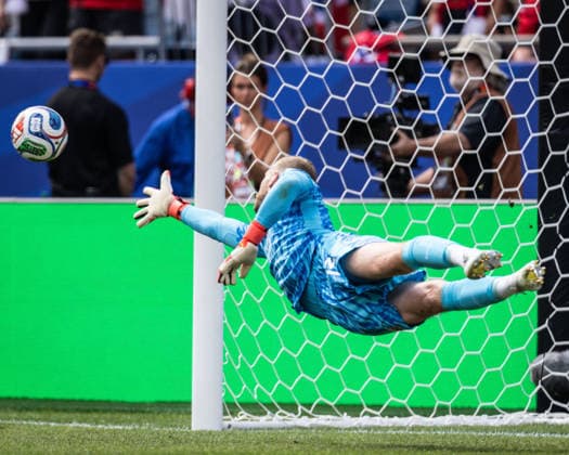 Egil Selvik of Norway concedes a second goal to Ousmane Dembele of France during a FIFA Men’s World Cup 2026 Group Stage football match between Norway and France at Boston Stadium, in Foxborough on June 26th 2026 (Photo by Ricardo Nogueira SPP)  Copyright: xRicardoxNogueira SPPx Sportspressphoto_SPR177594