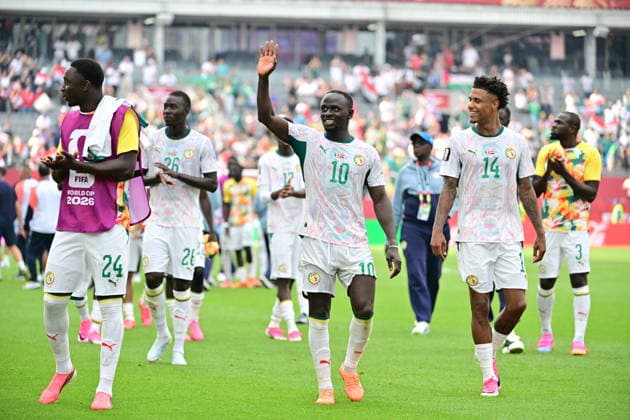 RECORD DATE NOT STATED FIFA World Cup, WM, Weltmeisterschaft, Fussball 2026 - Group I - Senegal vs Iraq Sadio Mane of Senegal (C) and teammates applaud to supporters after winning the FIFA World Cup 2026 group stage match Senegal against Iraq, in Toronto, Canada, 26 June 2026. TORONTO United States  Copyright: xEDUARDOxLIMAx