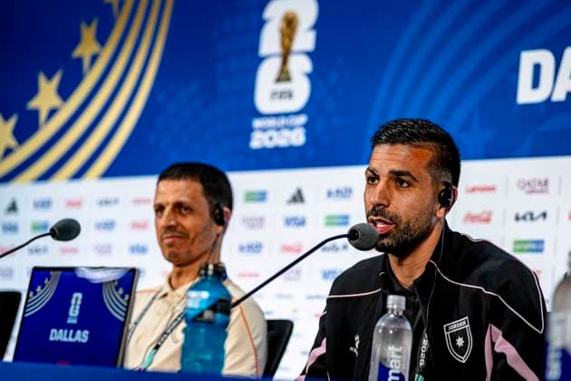 DALLAS - Noor Al-Rawabdeh of Jordan during the 2026 World Cup, Jordan MD-1 press conference, PK, Pressekonferenz at AT&T Stadium on June 26, 2026, in Dallas, United States. (Photo by Stefan Koops EYE4IMAGES DeFodi Images) - *** DALLAS: Noor Al Rawabdeh of Jordan during the 2026 World Cup, Jordan MD 1 Press Conference at AT&T Stadium on June 26, 2026, in Dallas, United States. Photo by Stefan Koops, EYE4IMAGES, DeFodi Images
