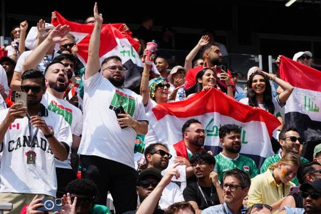 June 26, 2026, Toronto, On, CANADA: Iraq fans cheer ahead of a World Cup Group I soccer match between Iraq and Senegal, in Toronto on Friday, June 26, 2026. Canada News - June 26, 2026  - ZUMAc35_ 20260626_zaf_c35_146 Copyright: xFrankxGunnx