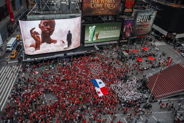 Panama soccer fans take over Times Square Panama soccer fans celebrate in Times Square one day before their team plays against England, in New York, New York USA, 26 June 2026. NEW YORK NEW York United States  Copyright: xOLGAxFEDOROVAx