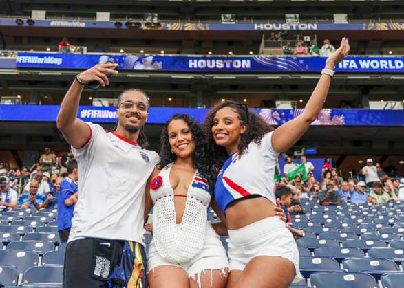 HOUSTON, TX - JUNE 26: Cabo Verde fans pose during the FIFA World Cup, WM, Weltmeisterschaft, Fussball 2026 Group H match between Cabo Verde and Saudi Arabia on June 26, 2026 at Houston Stadium in Houston, Texas. (Photo by Leslie Plaza Johnson Icon Sportswire) SOCCER: JUN 26 FIFA World Cup 26 Group H - Cabo Verde vs Saudi Arabia EDITORIAL USE ONLY Icon260626001