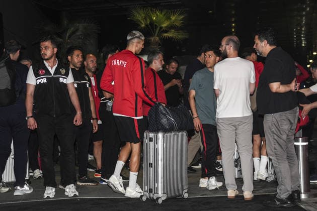 Turkish national football team returns home after FIFA World Cup, WM, Weltmeisterschaft, Fussball 2026 exit ISTANBUL, TURKIYE - JUNE 26: The Turkish national football team returns to Turkiye after being eliminated in the group stage of the 2026 FIFA World Cup, co-hosted by the United States, Mexico and Canada, arriving in Istanbul, Turkiye, on June 26, 2026. Agit Erdi Ulukaya Anadolu Istanbul Turkey. Editorial use only. Please get in touch for any other usage.  Copyright: x2026xAnadoluxAgitxErdixUlukayax