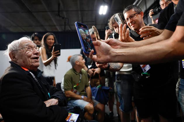 Enrique Macaya, a 91-year-old Argentine journalist, attend a press conference, PK, Pressekonferenz in Dallas, United States, 26 June 2026. Press conference with the Argentine national team, Nationalteam in the United States !ACHTUNG: NUR REDAKTIONELLE NUTZUNG!  Copyright: xMariscalx GR6005 20260626-55020724004_1