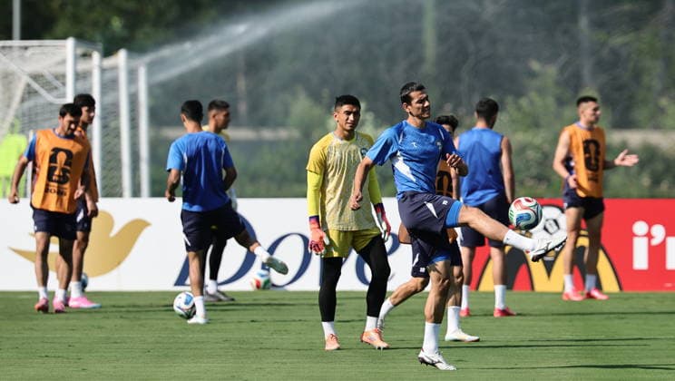 FIFA World Cup, WM, Weltmeisterschaft, Fussball 2026 - Uzbekistan training session Uzbekistan national soccer team players attend a training session in Marietta, Georgia, USA, 26 June 2026. DR Congo faces Uzbekistan on 27 June in a FIFA World Cup 2026 Group K match. MARIETTA United States  Copyright: xRONALDxWITTEKx