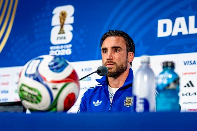 DALLAS - Nicolas Tagliafico of Argentina during the 2026 World Cup, Argentina MD-1 press conference, PK, Pressekonferenz at AT&T Stadium on June 26, 2026 in Dallas, United States. (Photo by Stefan Koops EYE4IMAGES DeFodi Images) - *** DALLAS: Nicolas Tagliafico of Argentina during the 2026 World Cup, Argentina Match Day 1 press conference at AT&T Stadium on June 26, 2026, in Dallas, United States. Photo by Stefan Koops, EYE4IMAGES, DeFodi Images