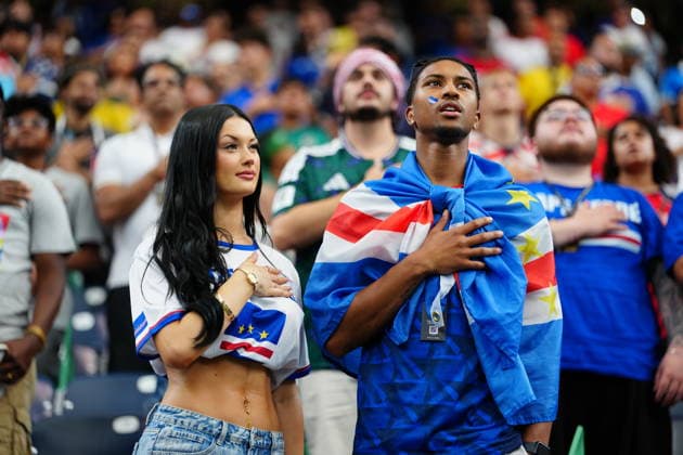 Cape Verde v Saudi Arabia - FIFA World Cup, WM, Weltmeisterschaft, Fussball 2026 - Group H HOUSTON, USA - JUNE 26: Fans gather prior the FIFA World Cup 2026 Group H match between Capo Verde and Saudi Arabia at Houston Stadium on June 26, 2026 in Houston, Texas. Hakan Akgun Anadolu Texas United States. Editorial use only. Please get in touch for any other usage.  Copyright: x2026xAnadoluxHakanxAkgunx