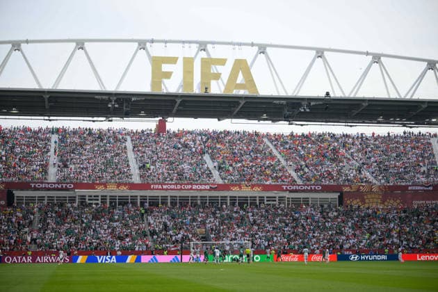 June 26, 2026, Toronto, Ontario, Canada: A capacity crowd of 43,036 fans take in the final Group I match between Senegal and Iraq at Toronto Stadium during the 2026 FIFA World Cup, WM, Weltmeisterschaft, Fussball Sports News - June 26, 2026  - ZUMAv136 20260626_zsp_v136_012 Copyright: xJeffxVoganx