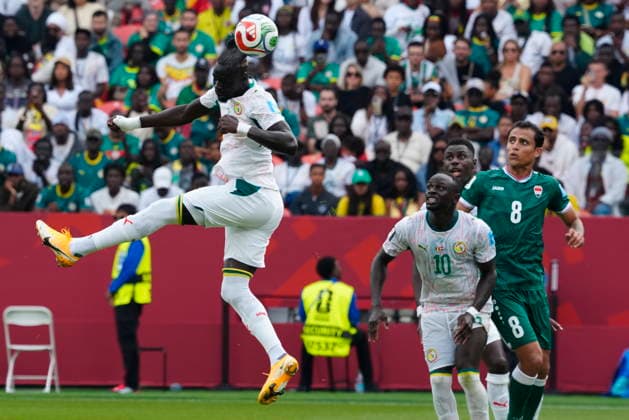 June 26, 2026, Toronto, On, CANADA: Senegal s Pathe Ciss (6) heads a shot on goal during the second half of a World Cup Group I soccer match against Iraq, in Toronto on Friday, June 26, 2026. Canada News - June 26, 2026  - ZUMAc35_ 20260626_zaf_c35_228 Copyright: xFrankxGunnx