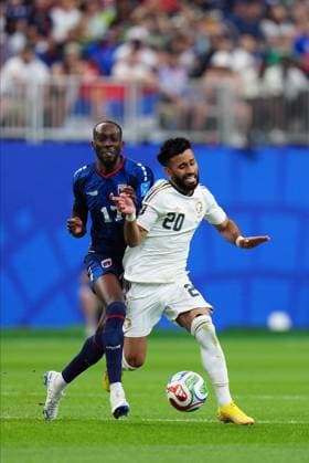Cape Verde v Saudi Arabia - FIFA World Cup, WM, Weltmeisterschaft, Fussball 2026 - Group H HOUSTON, USA - JUNE 26: Willy Semedo (17) of Cape Verde in action against Sultan Mandash (20) of Saudi Arabia during the FIFA World Cup 2026 Group H match between Cape Verde and Saudi Arabia at Houston Stadium on June 26, 2026 in Houston, Texas. Hakan Akgun Anadolu Texas United States. Editorial use only. Please get in touch for any other usage.  Copyright: x2026xAnadoluxHakanxAkgunx