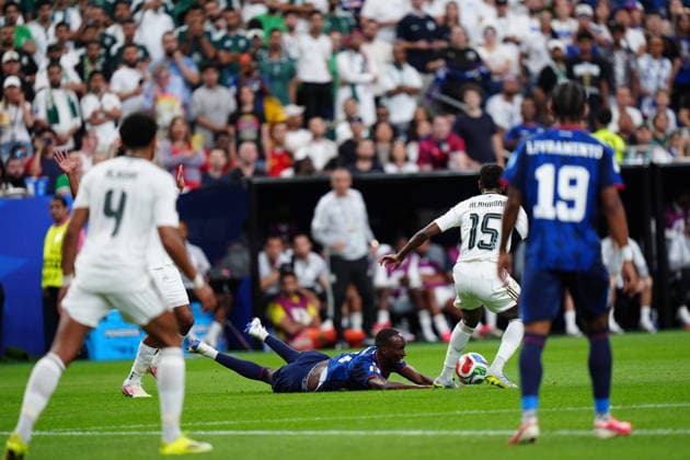 Cape Verde v Saudi Arabia - FIFA World Cup, WM, Weltmeisterschaft, Fussball 2026 - Group H HOUSTON, USA - JUNE 26: Willy Semedo (ground) of Cape Verde falls down during the FIFA World Cup 2026 Group H match between Cape Verde and Saudi Arabia at Houston Stadium on June 26, 2026 in Houston, Texas. Hakan Akgun Anadolu Texas United States. Editorial use only. Please get in touch for any other usage.  Copyright: x2026xAnadoluxHakanxAkgunx