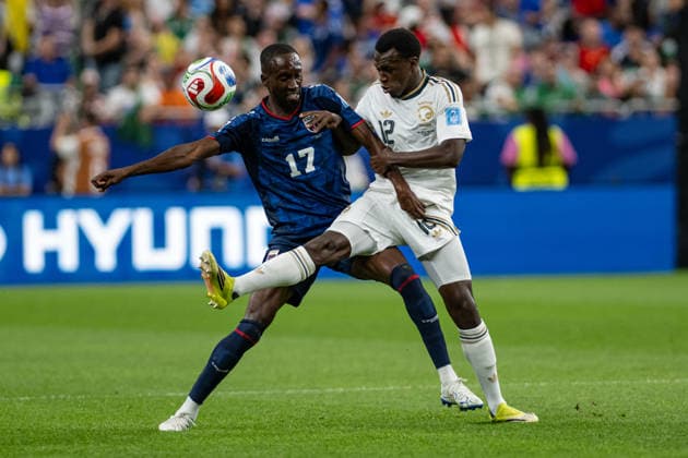 Said Abdulhamid of Saudi Arabia and Willy Semedo of Cabo Verde fight for possession during the FIFA World Cup, WM, Weltmeisterschaft, Fussball 2026 Group D match between Cape Verde and Saudi Arabia at Houston Stadium in Houston, Texas, United States, on June 26th, 2026. (Photo by Riquelve Nata Sports Press Photo)  Copyright: xRiquelvexNata SportsxPressxPhotox Sportspressphoto_SPR177822
