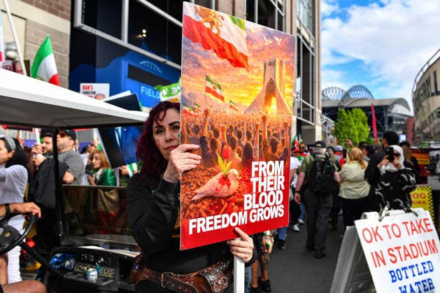 June 26, 2026: Iranian anti-regime protesters march outside Seattle Stadium before during the FIFA World Cup, WM, Weltmeisterschaft, Fussball match between Egypt and Iran in Seattle, WA. CSM FIFA World Cup 2026: JUN 26 Egypt Vs Iran  - ZUMAc04_ 20260626_zma_c04_276 Copyright: xStevexFaberx