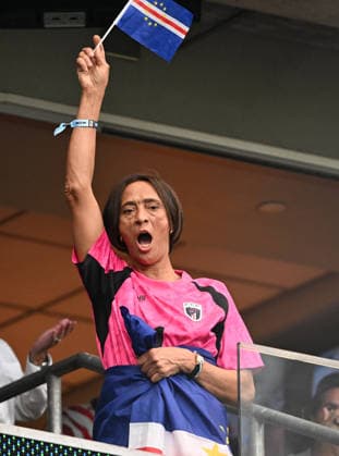 (260627) -- HOUSTON, June 27, 2026 -- The mother of Cabo Verde s goalkeeper Vozinha, Ana Candida Evora, is seen before the group H match between Cabo Verde and Saudi Arabia at the 2026 FIFA World Cup, WM, Weltmeisterschaft, Fussball at Houston Stadium in Houston, the United States, June 26, 2026. ) (SP)U.S.-HOUSTON-FOOTBALL-FIFA WORLD CUP-GROUP H-CPV VS KSA XiaoxYijiu 