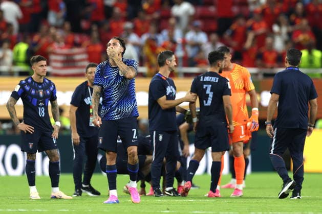 FIFA World Cup, WM, Weltmeisterschaft, Fussball 2026 - Group H - Uruguay vs Spain Players of Uruguay react at the end of the FIFA World Cup 2026 group stage match Uruguay against Spain in Guadalajara, Mexico, 26 June 2026. GUADALAJARA Mexico  Copyright: xALEXxCRUZx
