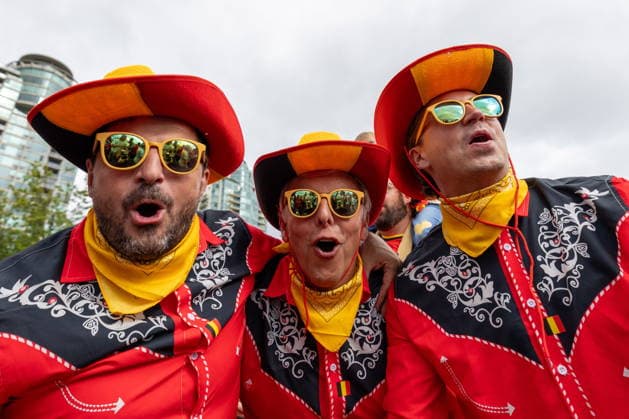 June 26, 2026, Vancouver, Bc, CANADA: Belgium fans march toward B.C. Place prior to a World Cup Group G soccer match against New Zealand, in Vancouver, on Friday, June 26, 2026. Canada News - June 26, 2026  - ZUMAc35_ 20260626_zaf_c35_285 Copyright: xTimothyxMatweyx