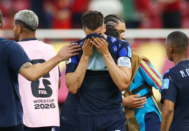 Uruguay s Rodrigo Bentancur reacts after Uruguay lost 0-1 to Spain in a FIFA World Cup, WM, Weltmeisterschaft, Fussball match at Guadalajara Stadium in Guadalajara, Mexico, on Friday, June 26, 2026.  GUA20260626816 CHRISTIANxBRUNSKILL