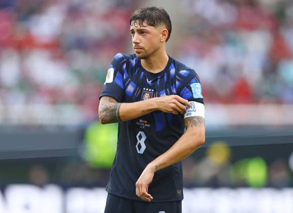 Uruguay s Federico Valverde walks off the field after Uruguay lost to Spain 0-1 in a FIFA World Cup, WM, Weltmeisterschaft, Fussball match at Guadalajara Stadium in Guadalajara, Mexico, on Friday, June 26, 2026.  GUA20260626835 CHRISTIANxBRUNSKILL