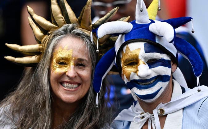 (260627) -- GUADALAJARA, June 27, 2026 -- Fans of Uruguay are seen before the group H match between Uruguay and Spain at the 2026 FIFA World Cup, WM, Weltmeisterschaft, Fussball at Guadalajara Stadium in Guadalajara, Mexico, June 26, 2026. ) (SP)MEXICO-GUADALAJARA-FOOTBALL-FIFA WORLD CUP-GROUP H-URU VS ESP LixMuzi 