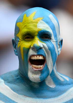 (260627) -- GUADALAJARA, June 27, 2026 -- A fan of Uruguay is seen before the group H match between Uruguay and Spain at the 2026 FIFA World Cup, WM, Weltmeisterschaft, Fussball at Guadalajara Stadium in Guadalajara, Mexico, June 26, 2026. ) (SP)MEXICO-GUADALAJARA-FOOTBALL-FIFA WORLD CUP-GROUP H-URU VS ESP LixMuzi 