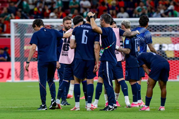 FIFA World Cup, WM, Weltmeisterschaft, Fussball 2026 URUGUAY VS SPAIN FIFA WORLD CUP 2026 URUGUAY VS SPAIN URUGUAY VS SPAIN 26062026 GUADALAJARA, MEXICO. Action photo of Uruguay players after being eliminated of the tournament, during Group H game of the FIFA World Cup 2026, held at the Estadio Guadalajara of Guadalajara, Jalisco. Foto de accion de jugadores de Uruguay luego de ser eliminados del torneo , durante juego del Grupo H de la Copa del Mundo 2026 de la FIFA, celebrado en el Estadio Guadalajara de Guadalajara, Jalisco. PHOTO BY IMAGENSHOP AGENCIA FOTOGRAFICA GUADALAJARA JALISCO MEXICO *** FIFA WORLD CUP 2026 URUGUAY VS SPAIN FIFA WORLD CUP 2026 URUGUAY VS SPAIN URUGUAY VS SPAIN 06 26 2026 GUADALAJARA, MEXICO Action photo of Uruguay players after being eliminated from the tournament, during a Group H match of the 2026 FIFA World Cup, held at the Estadio Guadalajara in Guadalajara, Jalisco Action photo of Uruguay players after being eliminated from the tournament, during a Group H match of the 2026 FIFA World Cup, held at the Estadio Guadalajara in Guadalajara, Jalisco. PHOTO BY IMAGENSHOP PHOTO AGENCY GUADALAJARA, JALISCO, MEXICO Copyright: xJORGExREYESx