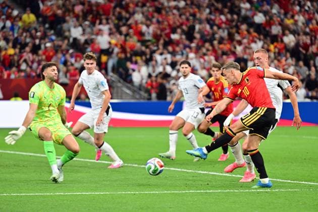 Belgium s Leandro Trossard attempts an effort on goal during a soccer game between Belgian national team, Nationalteam Red Devils and New Zealand, on Friday 26 June 2026, at the BC Place Vancouver stadium in Vancouver, Canada, the third game in the group stage of the FIFA World Cup, WM, Weltmeisterschaft, Fussball 2026. The Diables Rouges - Rode Duivels were drawn into Group G. DIRKxWAEM  x179494372x