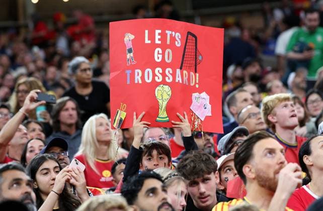 Fans of Belgium s Trossard pictured during a soccer game between Belgian national team, Nationalteam Red Devils and New Zealand, on Friday 26 June 2026, at the BC Place Vancouver stadium in Vancouver, Canada, the third game in the group stage of the FIFA World Cup, WM, Weltmeisterschaft, Fussball 2026. The Diables Rouges - Rode Duivels were drawn into Group G. BRUNOxFAHY  x179494434x