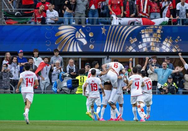 Egypt v Iran - FIFA World Cup, WM, Weltmeisterschaft, Fussball 2026 - Group G SEATTLE, USA - JUNE 26: Ramin Rezaeian (23) of Iran celebrates with teammates after scoring a goal during the 2026 FIFA World Cup First Stage Group G match between Egypt and IR Iran at Lumen Field (Seattle Stadium) in Seattle, Washington, United States on June 26, 2026. Samah Zidan Anadolu Washington United States. Editorial use only. Please get in touch for any other usage.  Copyright: x2026xAnadoluxSamahxZidanx
