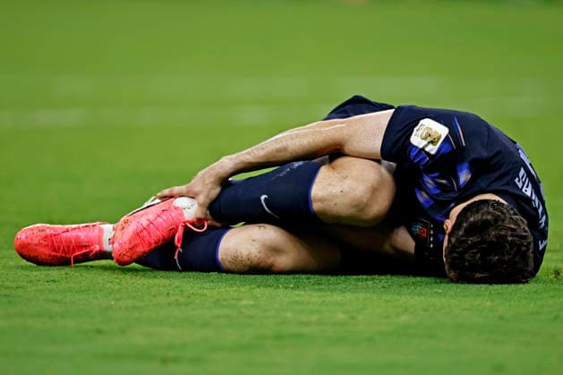 June 26, 2026, Guadalajara, Jalisco, Mexico: Federico Vinas of Uruguay injured during the match between Uruguay and Spain for the 3st round of the group H of the FIFA World Cup, WM, Weltmeisterschaft, Fussball 2026, at Guadalajara Stadium, in Guadalajara, Mexico on June 26, 2026. Photo: DiaEsportivo Guadalajara Mexico - ZUMAh208 20260626_zsp_h208_053 Copyright: xHeulerxAndreyx