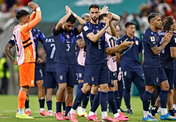 June 26, 2026, Guadalajara, Jalisco, Mexico: Sebastian Caceres, Rodrigo Bentancur and players of Uruguay shows dejection after the teams 0-1 defeat in the match between the match between Uruguay and Spain for the 3st round of the group H of the FIFA World Cup, WM, Weltmeisterschaft, Fussball 2026, at Guadalajara Stadium, in Guadalajara, Mexico on June 26, 2026. Photo: DiaEsportivo FIFA World Cup 2026, Uruguay Vs Spain, Guadalajara, Mexico  - ZUMAh208 20260626_zsp_h208_065 Copyright: xHeulerxAndreyx